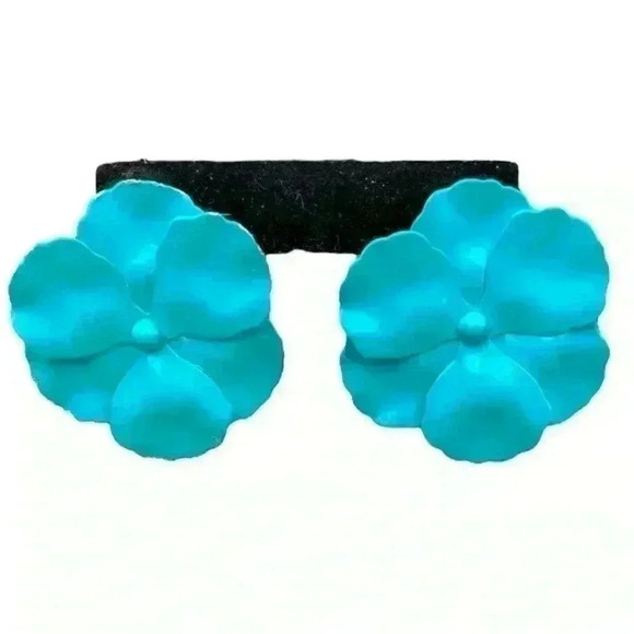 None Jewelry - Vintage turquoise metal hibiscus tropical flower earrings